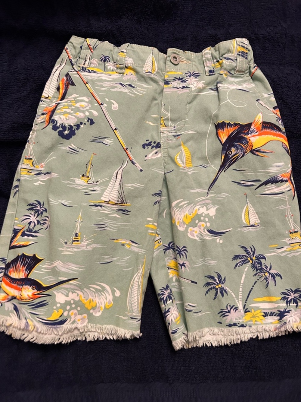 Men's Tropical Print Casual Shorts - Sage Green